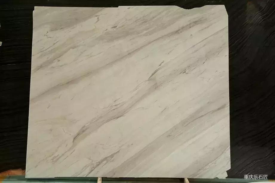 爵士白为什么越卖越贵,爵士白落伍了吗