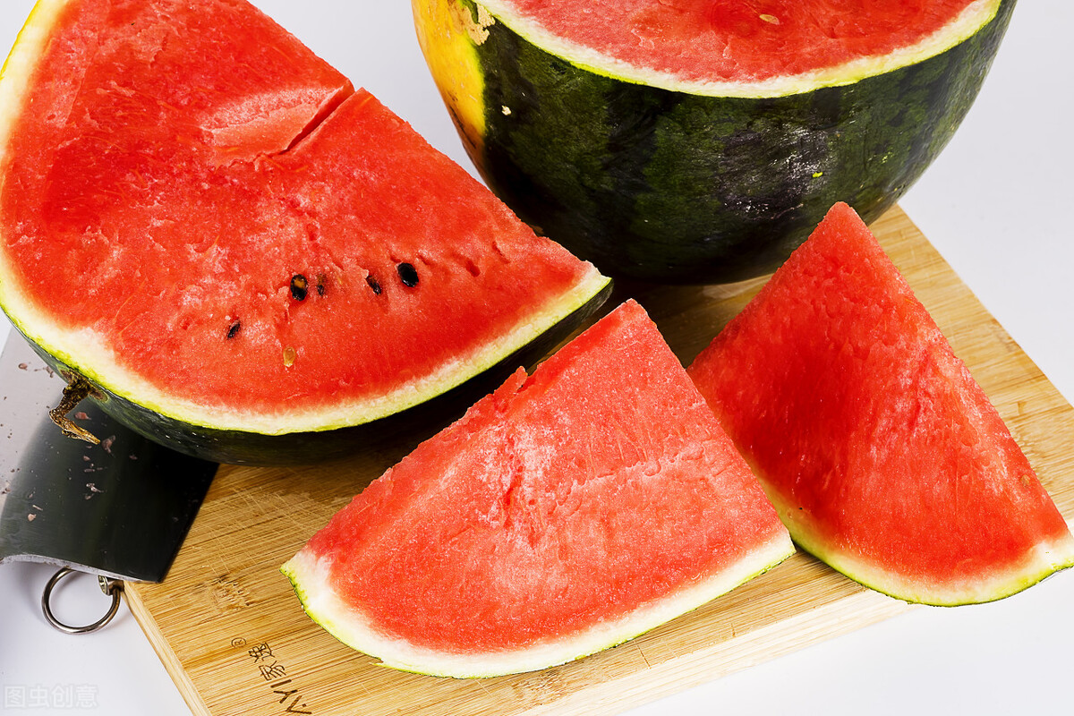 夏季上火了吃什么降火,夏季上火吃什么能降火