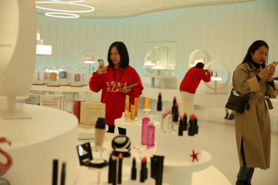 鲸灵集团和蜂享家,鲸灵集团运营