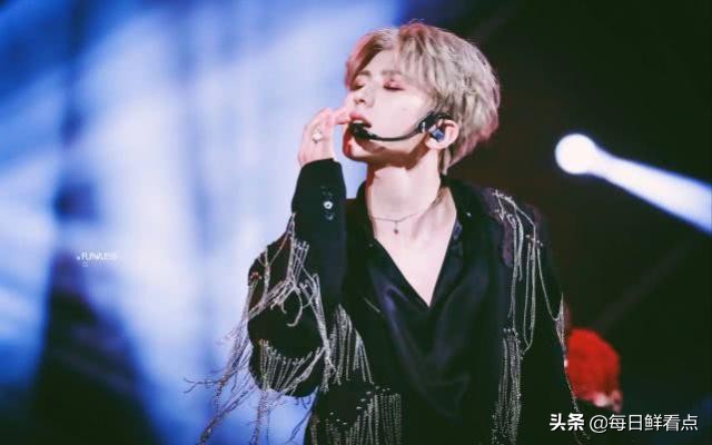 蔡徐坤卸妆后的真实照片素颜,蔡徐坤卸妆长什么样子