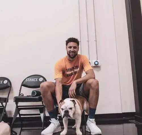 克莱与詹姆斯,詹姆斯身陷争议