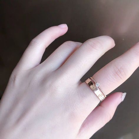 好不容易买到的礼盒,周大福戒指缺点