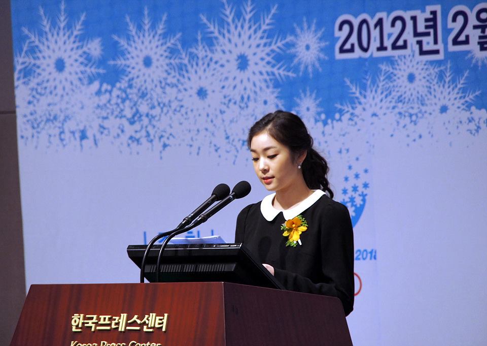 韩国金妍儿花滑特别唯美,花滑金妍儿阿里郎表演