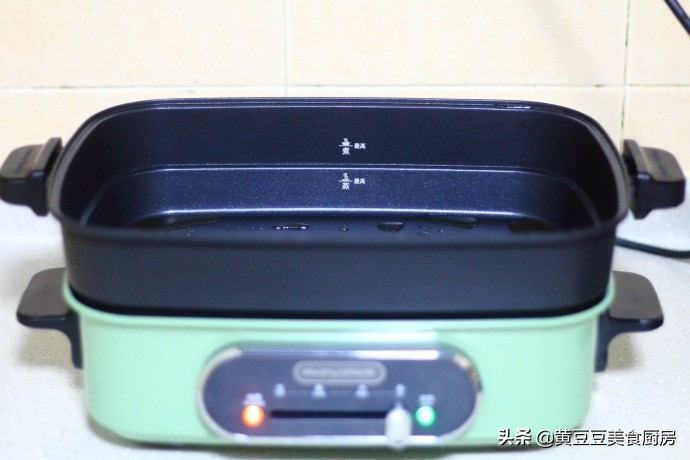 怎么做好吃又不辣的剁椒鱼,剁辣椒鱼火锅简单做法