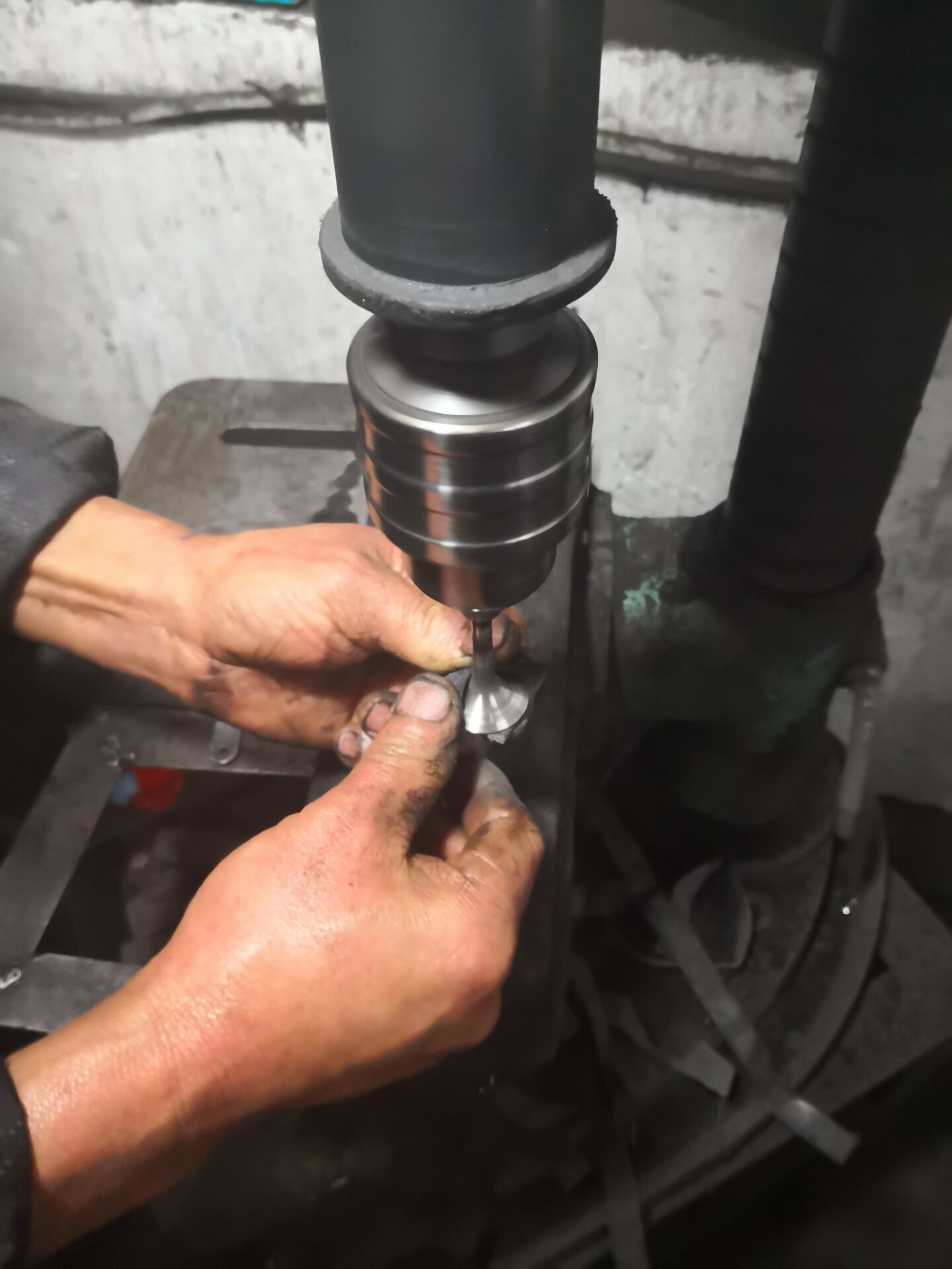 14款奥迪q3烧机油吗,2020奥迪q3烧机油吗