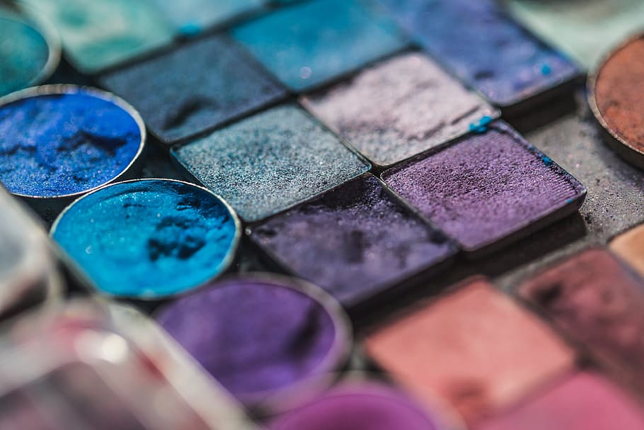 加盟折扣化妆品怎么样,嘉柏俪护肤品加盟靠谱吗