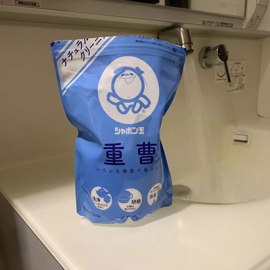 强效清洁剂轻松去污不留痕免水洗,顽固污渍轻松搞定免洗万能清洁剂