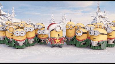 能给圣诞老人换衣服？这个圣诞嘉年华在搞什么名堂？！