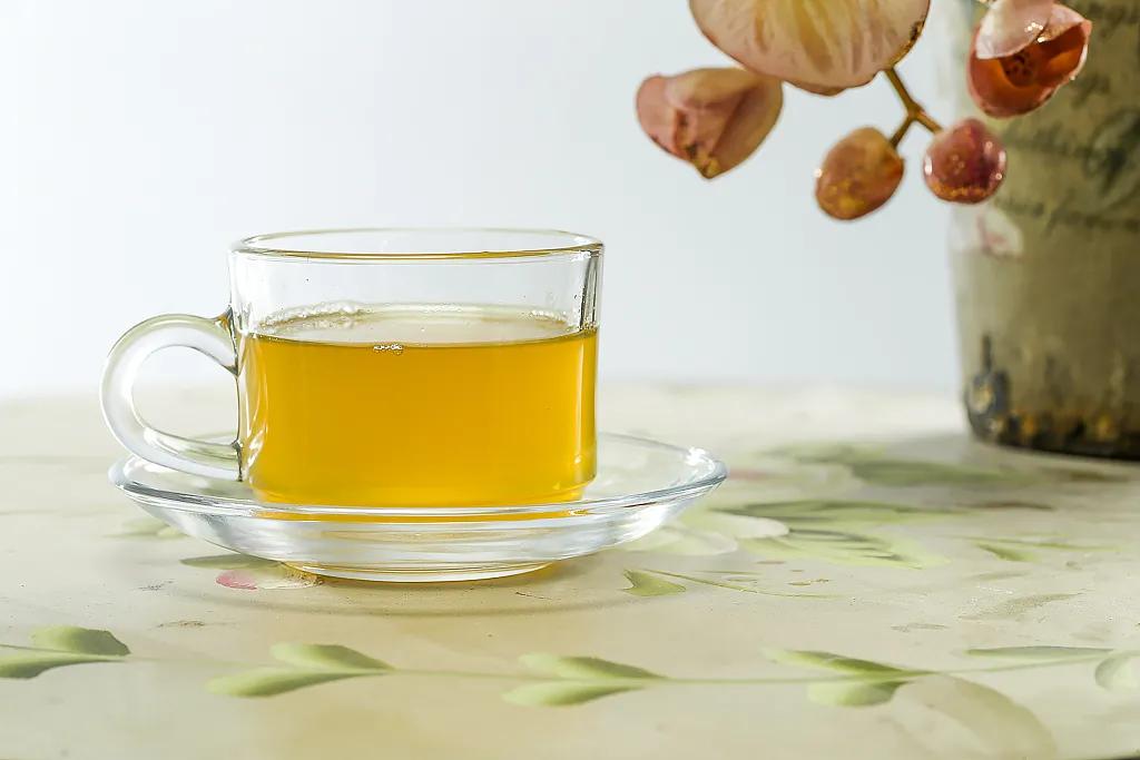 蜂蜜大部分都是糖,蜂蜜本质就是糖吗