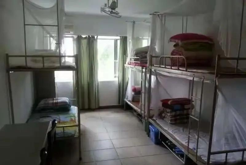 松山湖中心小学六大特色,东莞市高中六大校