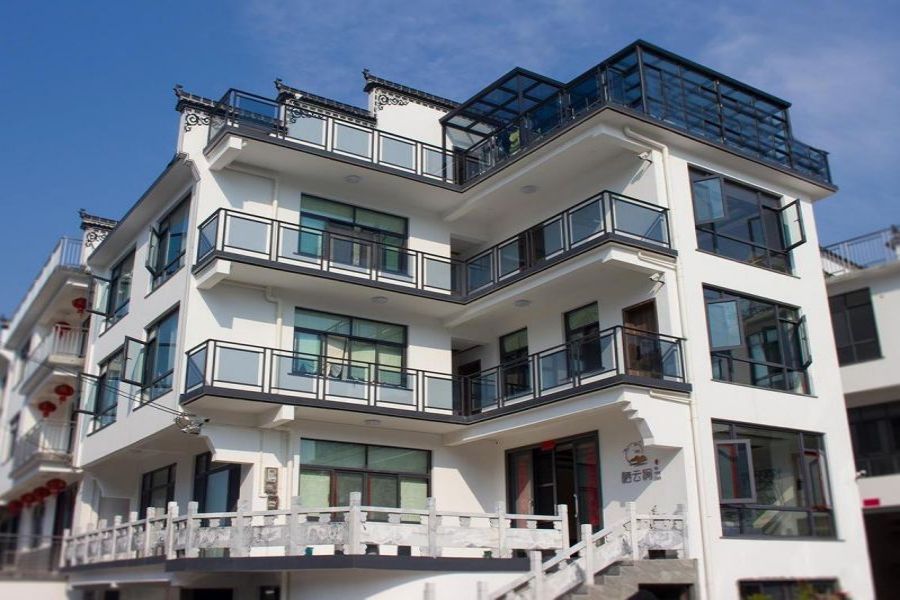 安徽太平湖民宿钓鱼,安徽异域风格民宿效果图