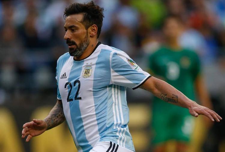 拉维奇独造16球,2015拉维奇退役数据