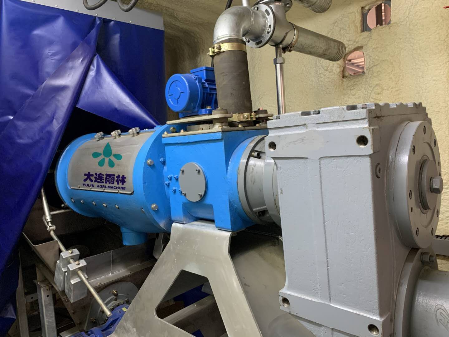 牛床垫料再生系统,给牛创造舒适的环境