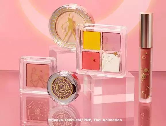 美少女战士联名彩妆，代表月亮来圈钱啦