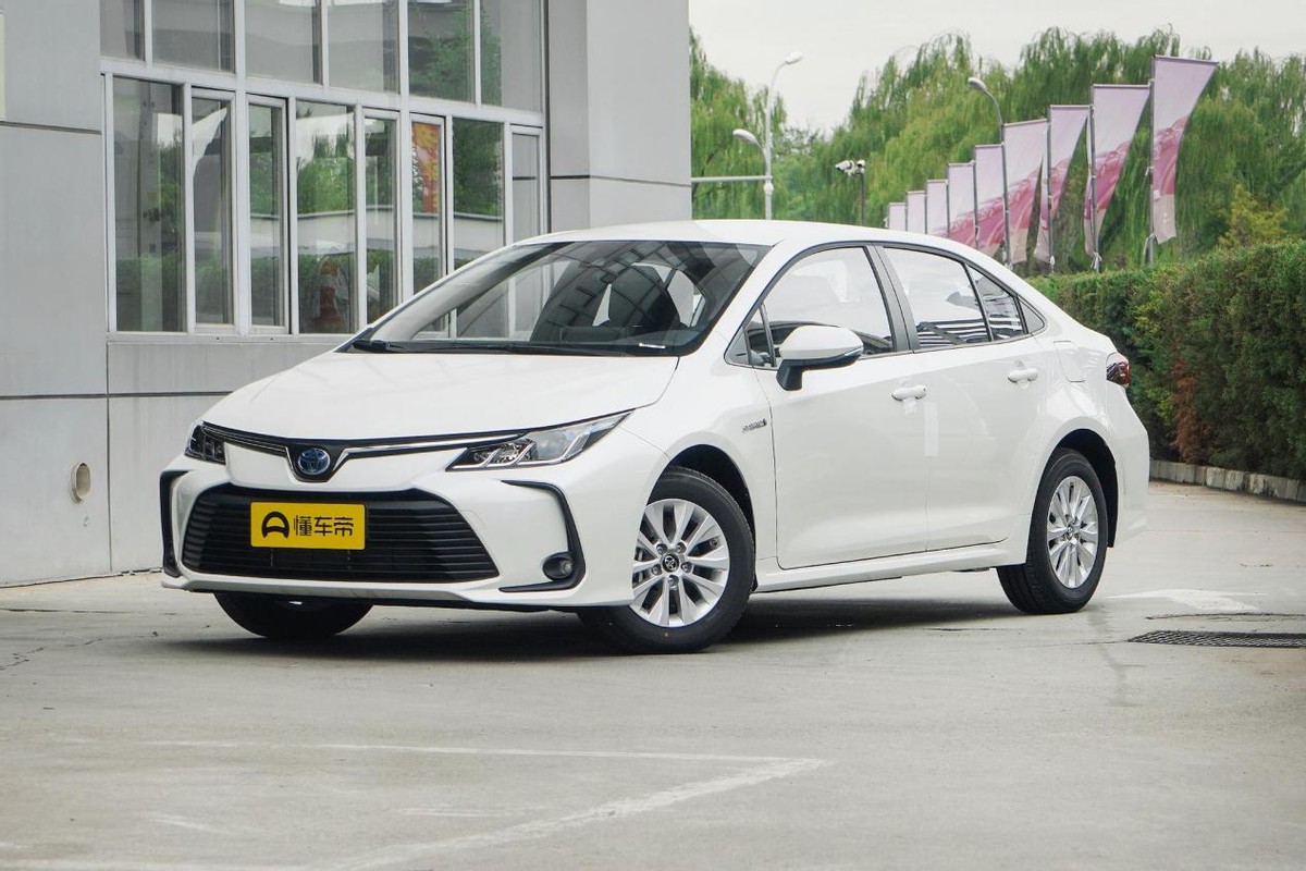 卡罗拉底盘螺丝生锈怎么解决,丰田卡罗拉底盘生锈怎么处理