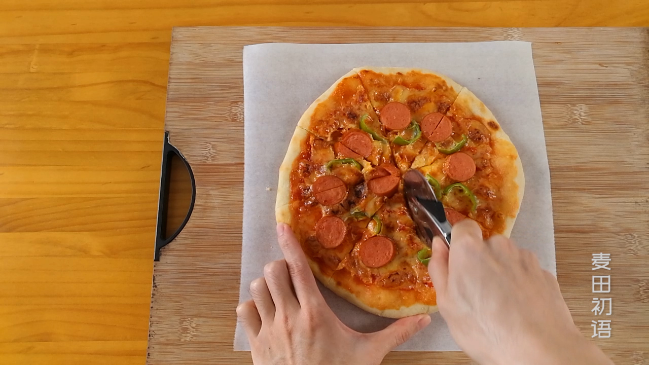 简单易学的披萨饼胚教程,意式超薄披萨饼胚家庭做法