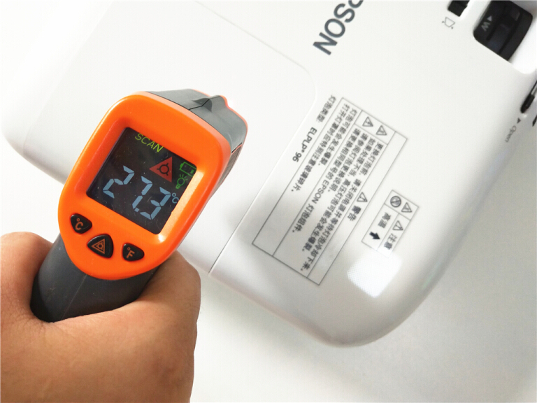 爱普生tw650对比tw5700tx,爱普生投影仪ch-tw650怎么调大小