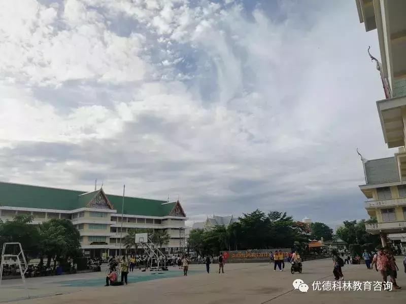 想去泰国当中文老师有什么要求,中国人如何去泰国当中文老师