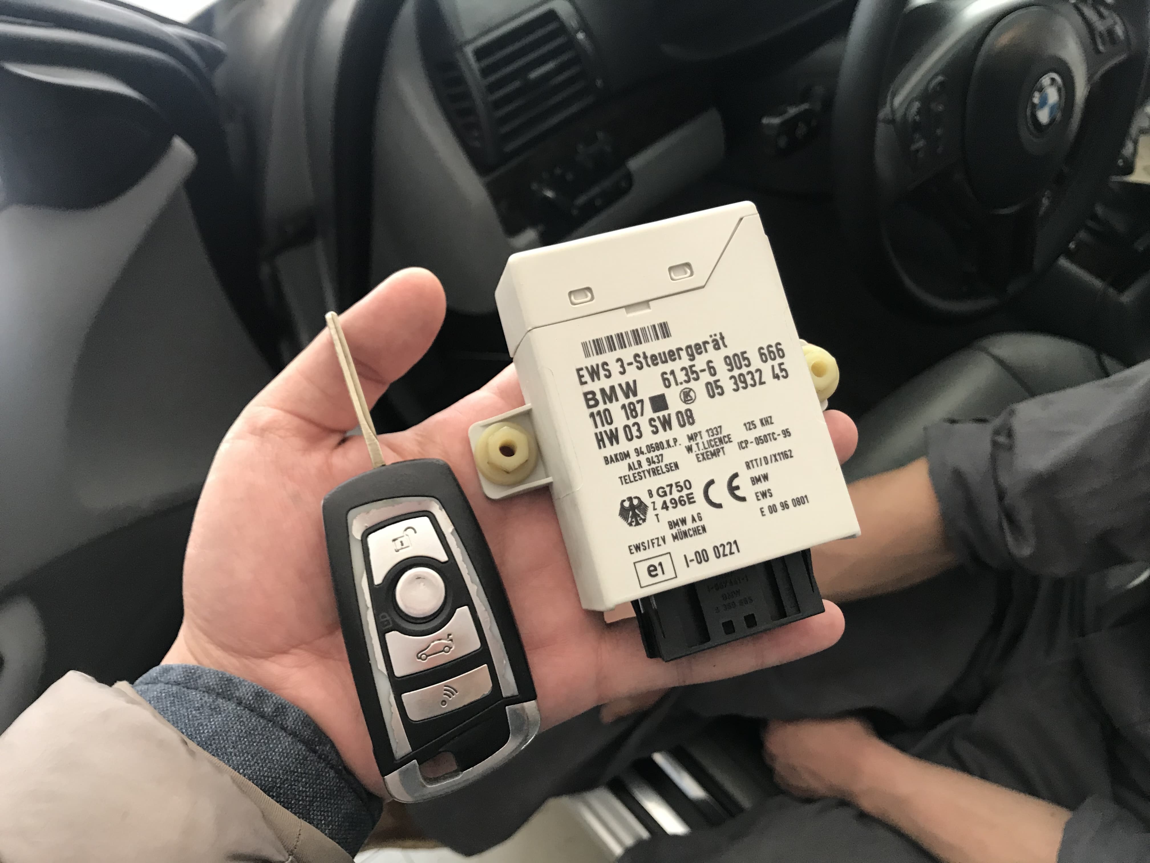 宝马e46325ci测评,宝马e46325i是国几