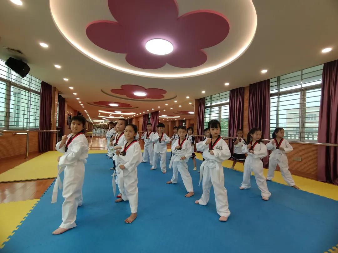 5+2课后服务直播,课后服务校外培训进入校园