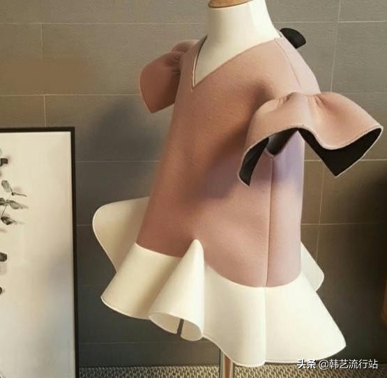 春款女童流行款式,适合女孩的三款新年造型