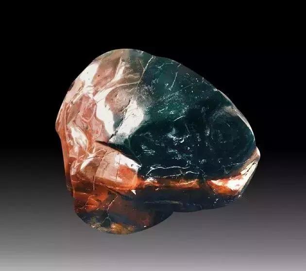 捡到这些石头不要扔真的很值钱,哪些石头价值连城千万别扔