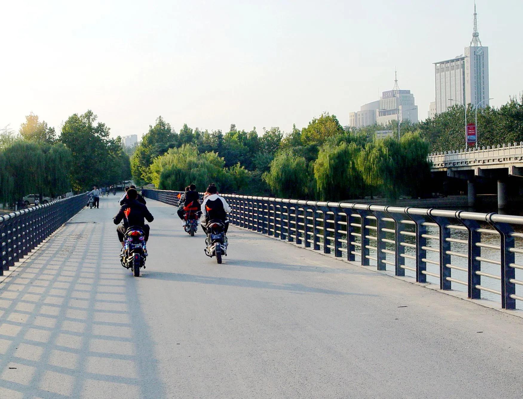 张建桥照片,张建桥的视频