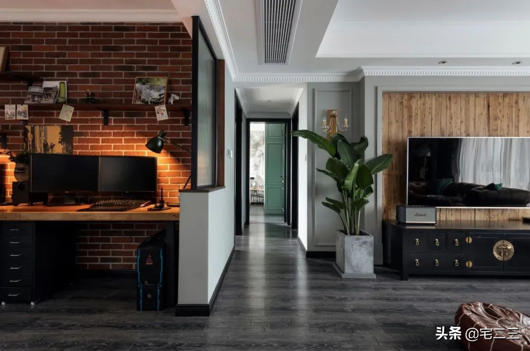 嗜好旧物的90后,用柔软的心构建家中岁月感