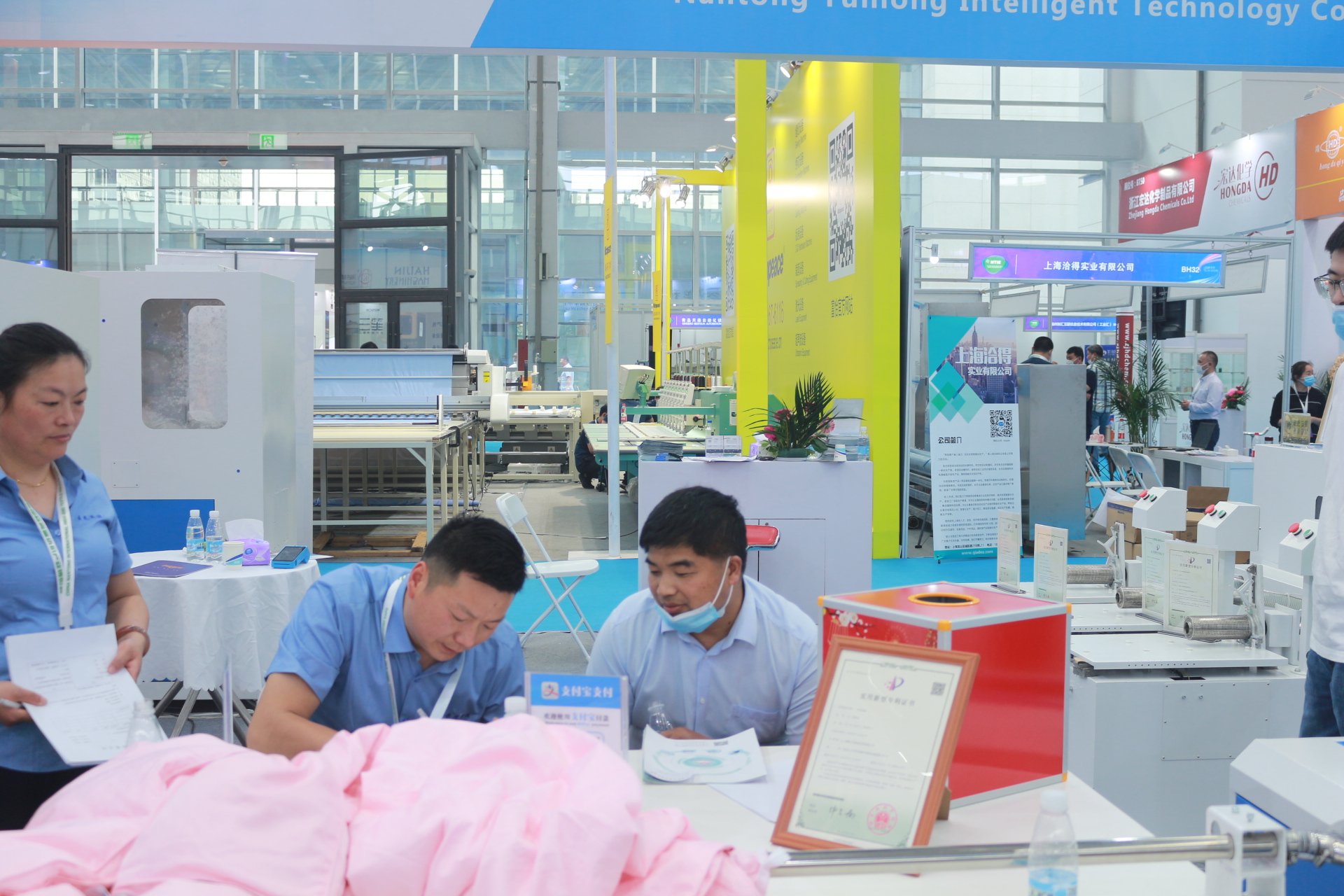 无锡全自动充绒机厂家,南通自动充绒机