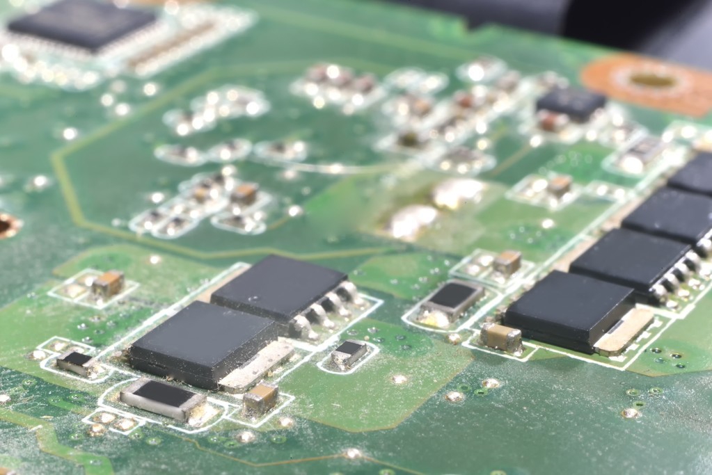 两条内存容量不一样可以双通道吗,内存条3条还能是双通道吗