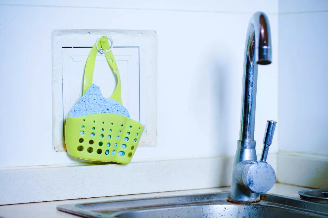 只吃饭不想洗碗？moyori魔力清洁豆豆擦，油腻腻的锅碗盆一抹即净