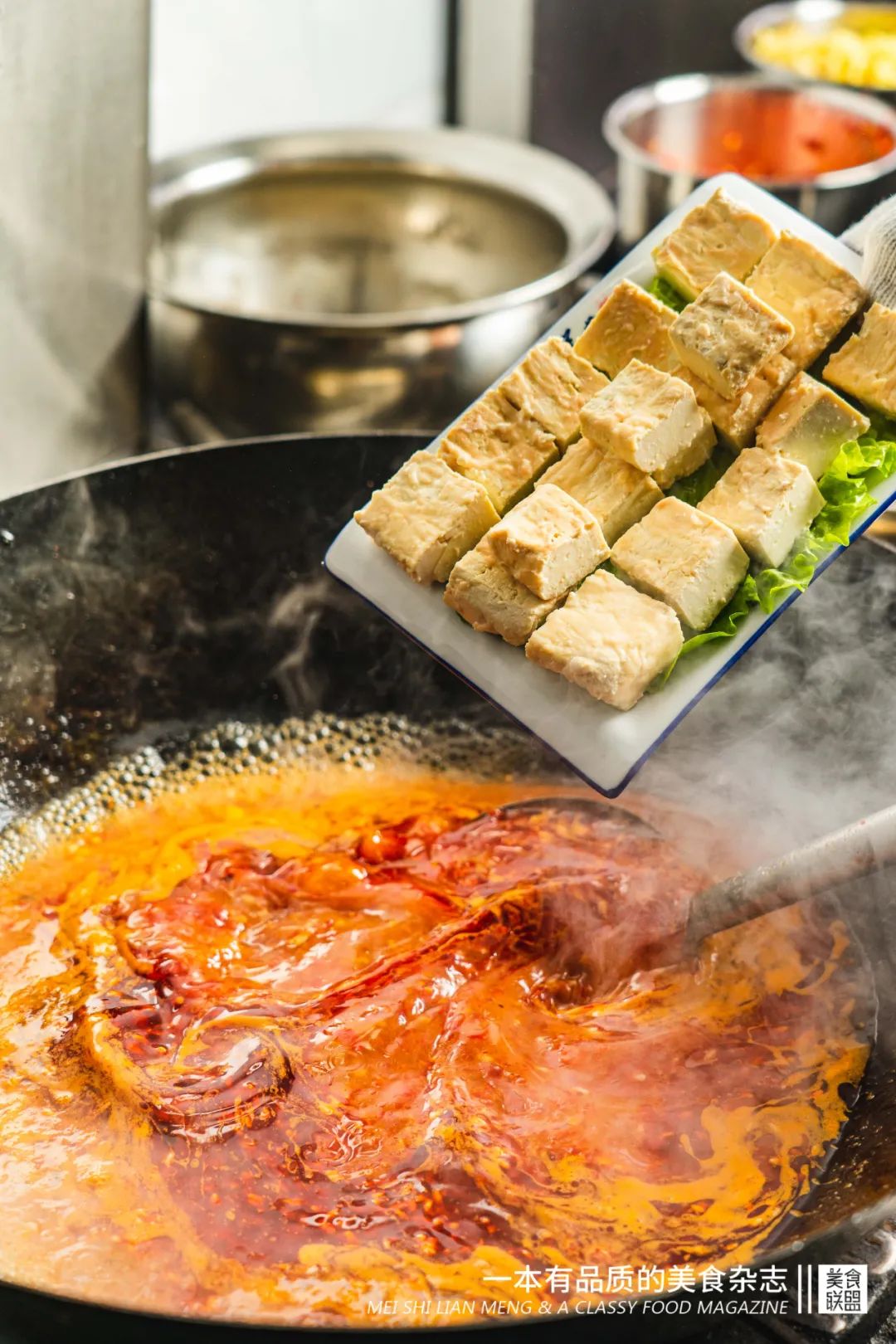 昆明拥有10辆车的男人，用一座城来藏臭味​，和一个不能说的秘密