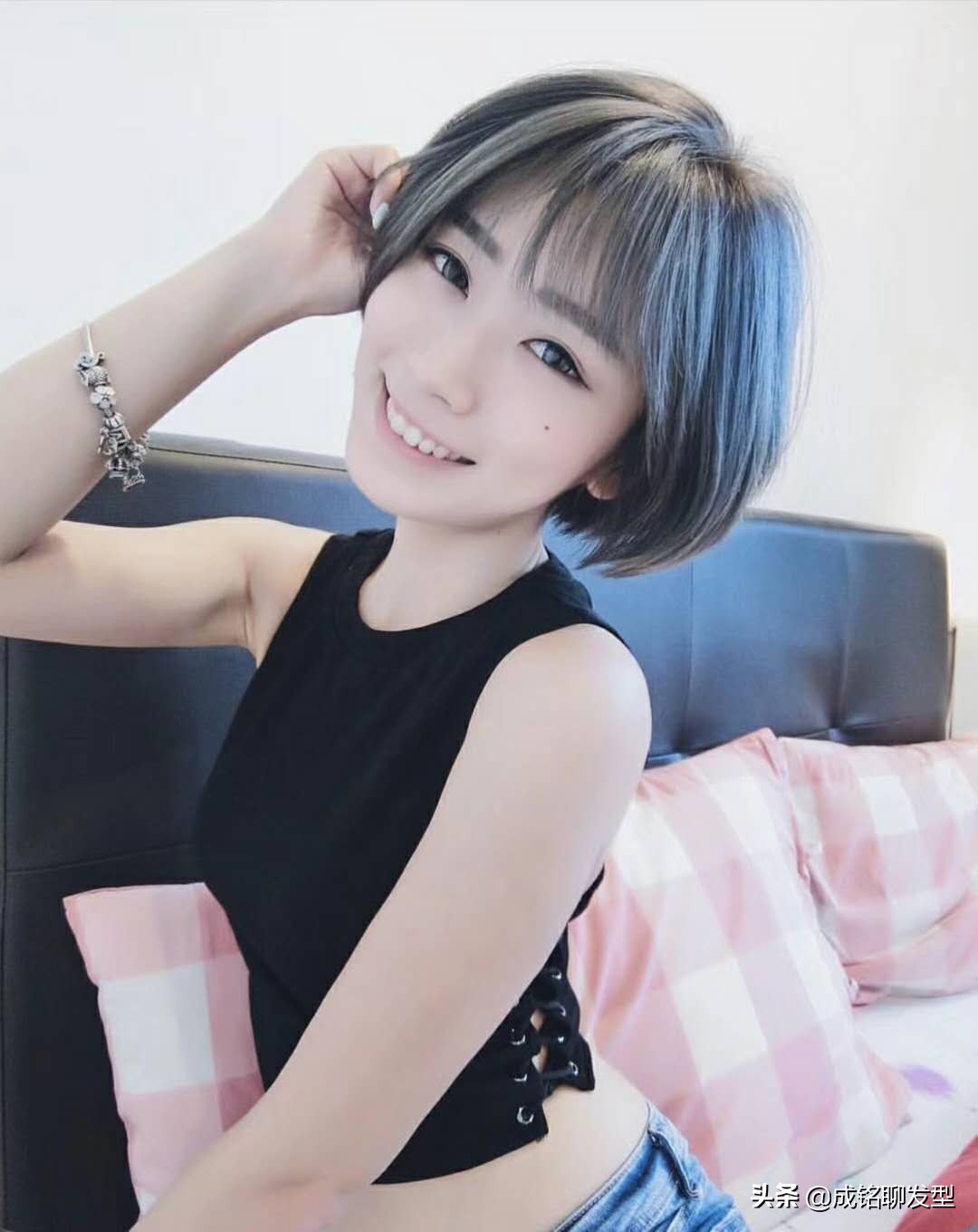 短发发型对蓬松感要求比较高,短发蓬松毛躁适合什么发型