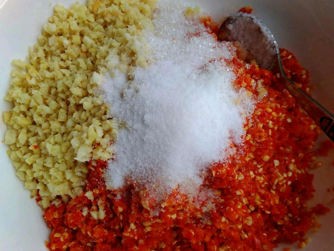 这才是蒜蓉辣酱最正宗的做法,秘制蒜蓉辣酱开胃又下饭