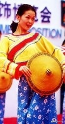 我国56个民族的精美服饰,费青56个民族服饰合集