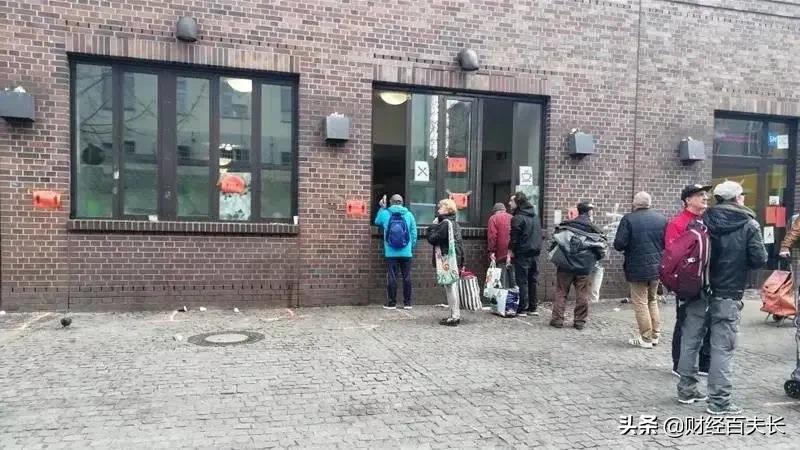 疫情防控PK，中日韩为什么比西方损失更小？