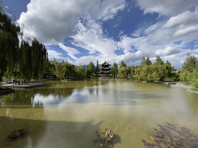 丽江束河看玉龙雪山的最佳酒店,丽江束河住宿推荐