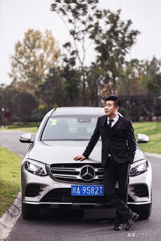 做服务，温度就要刚刚好访梅赛德斯-奔驰四川华星锦业总经理淡刚