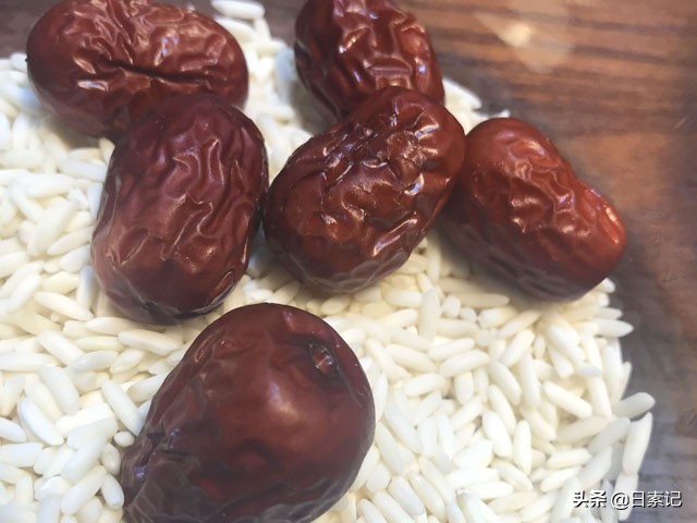 花胶的正确炖法和肉炖花胶吃法,即食花胶和自己熬汤的花胶