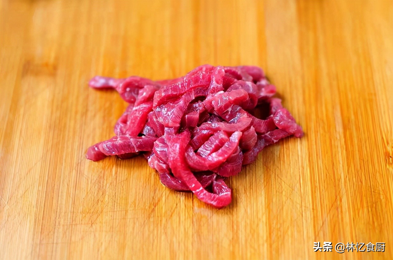 牛肉如何处理炒起来不硬,牛肉怎么处理嫩滑