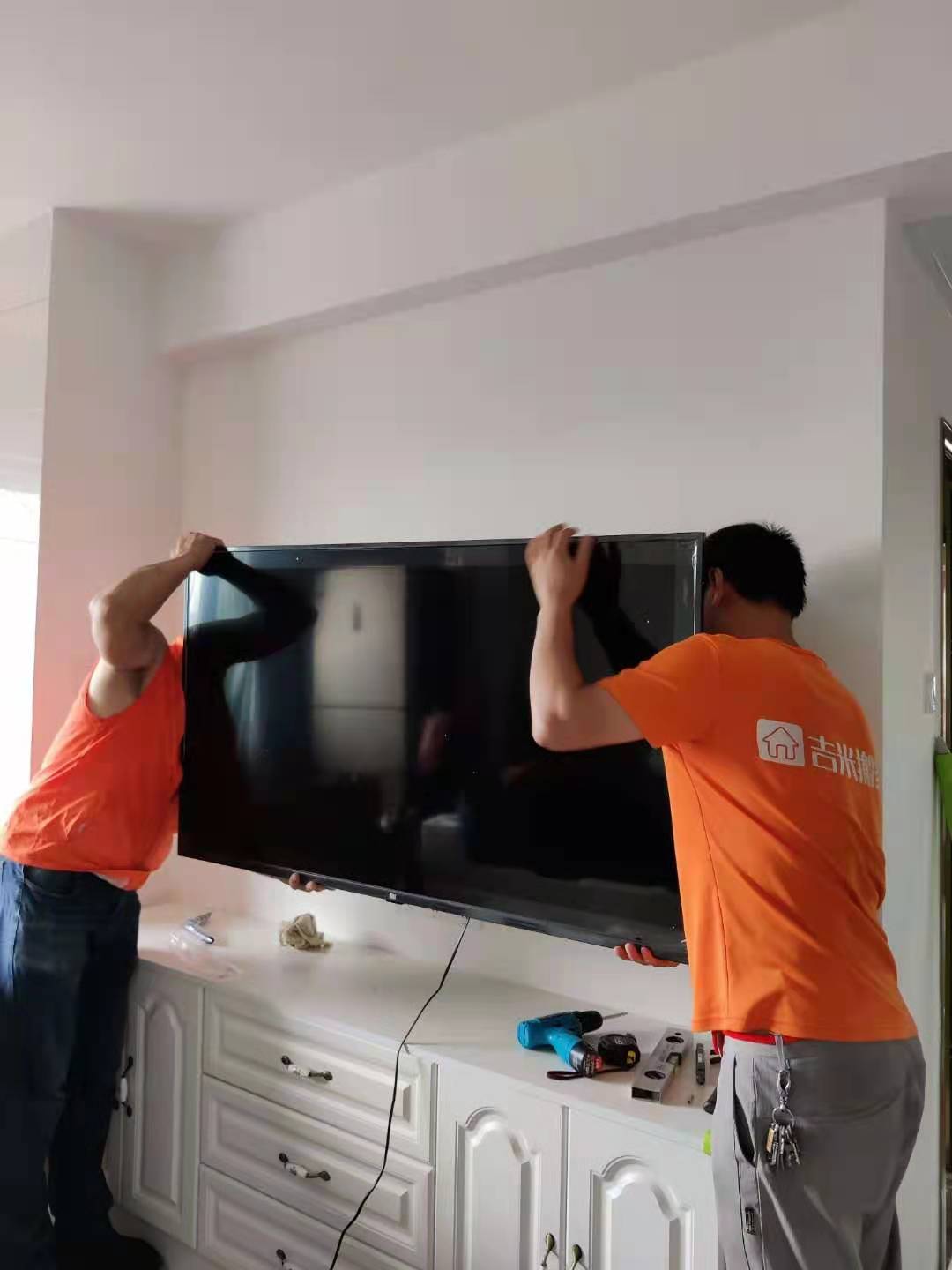 吉米搬家需要什么手续,深圳易丰搬家好还是吉米搬家好