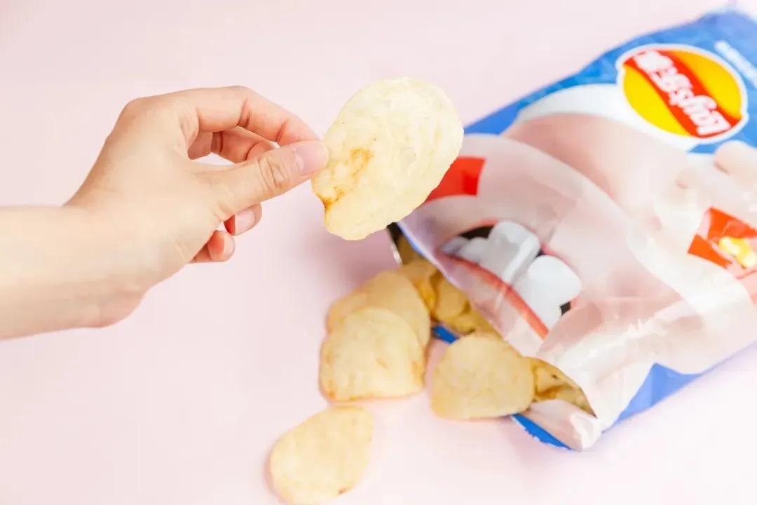 5月惊喜联名·这双711的运动鞋竟然难产了