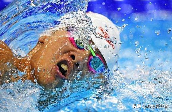 四种泳姿动作顺序,四种泳姿水下转体动作