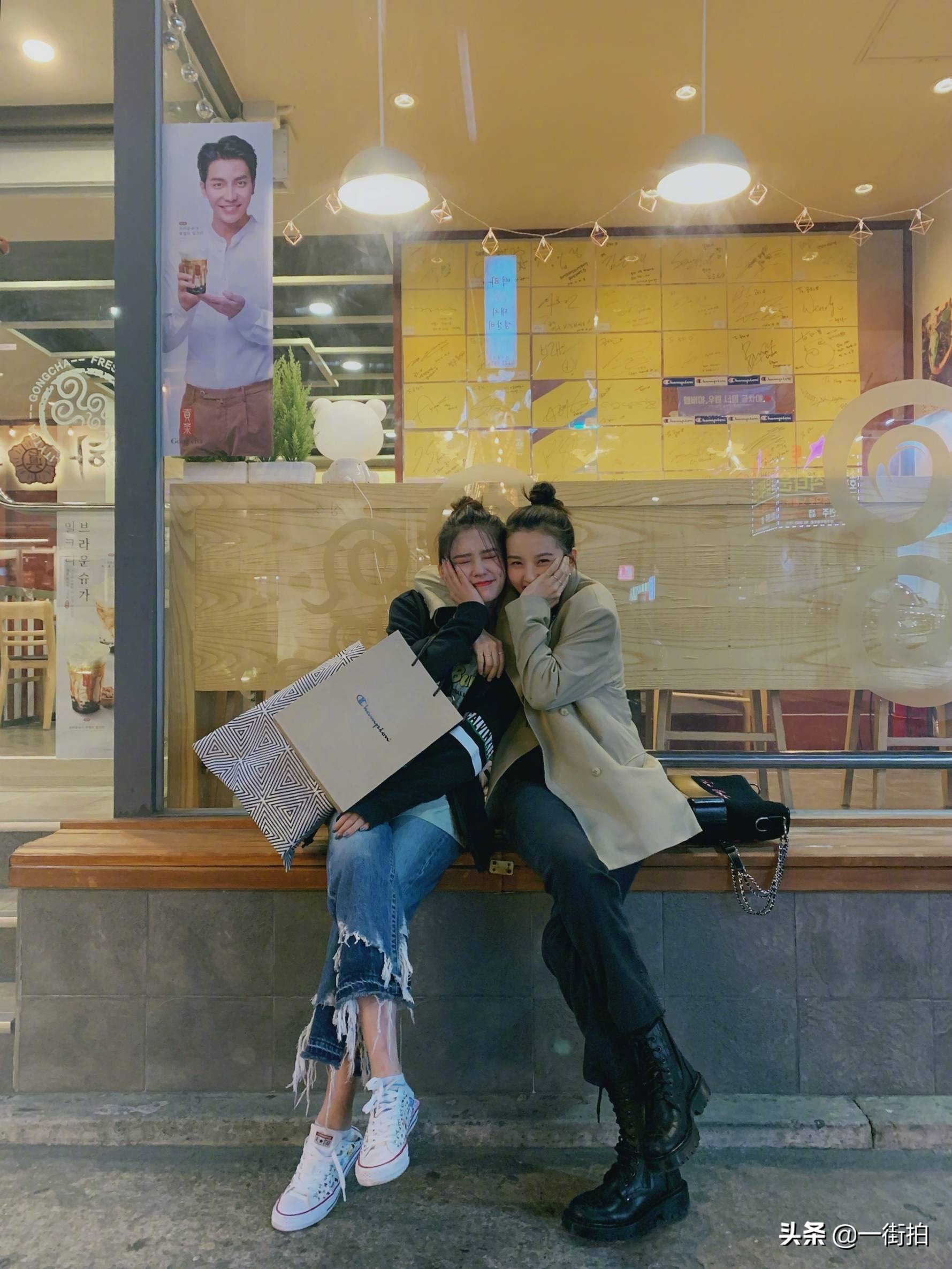 林允儿盘丸子头,林允绿色丸子头活动照