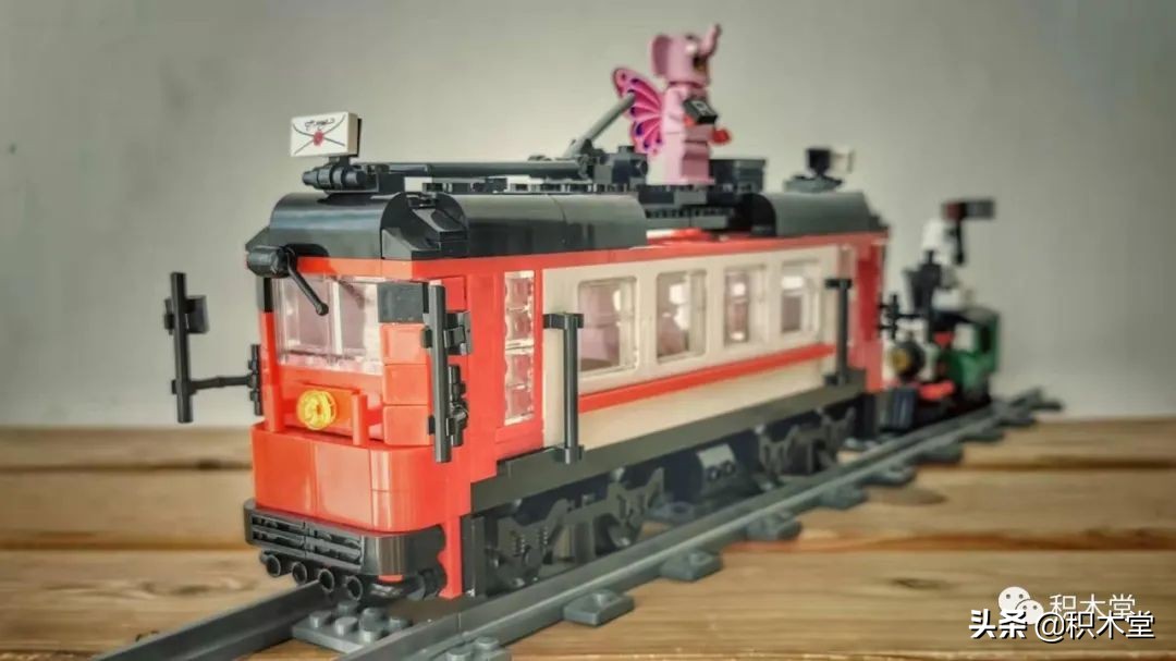 乐*官高**方套内moc最多的一款10183