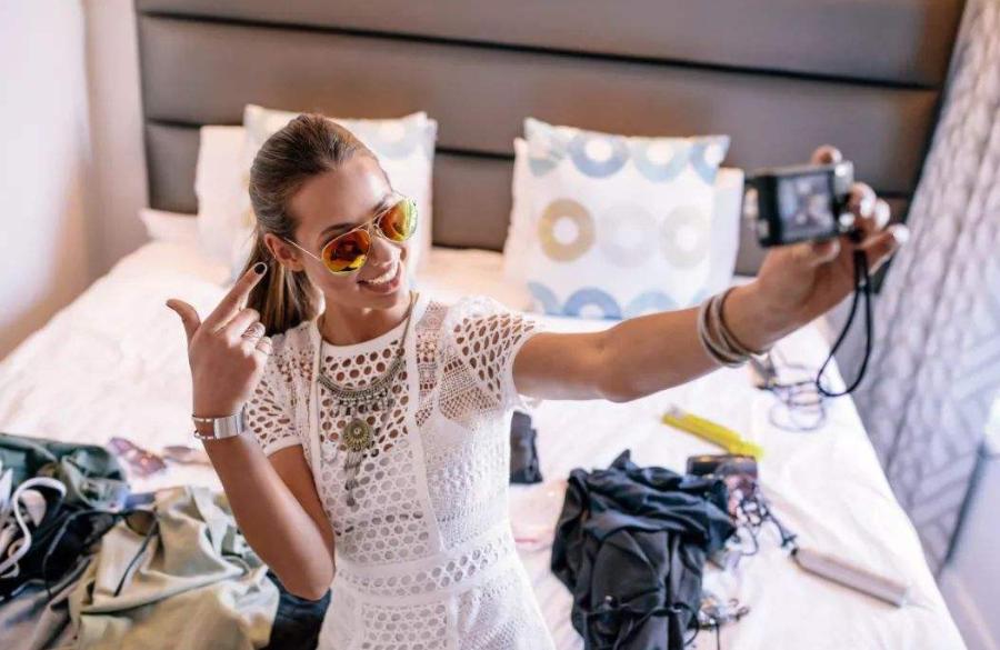 家庭不富裕孩子却大手大脚,家里不富裕怎么引导孩子不自卑