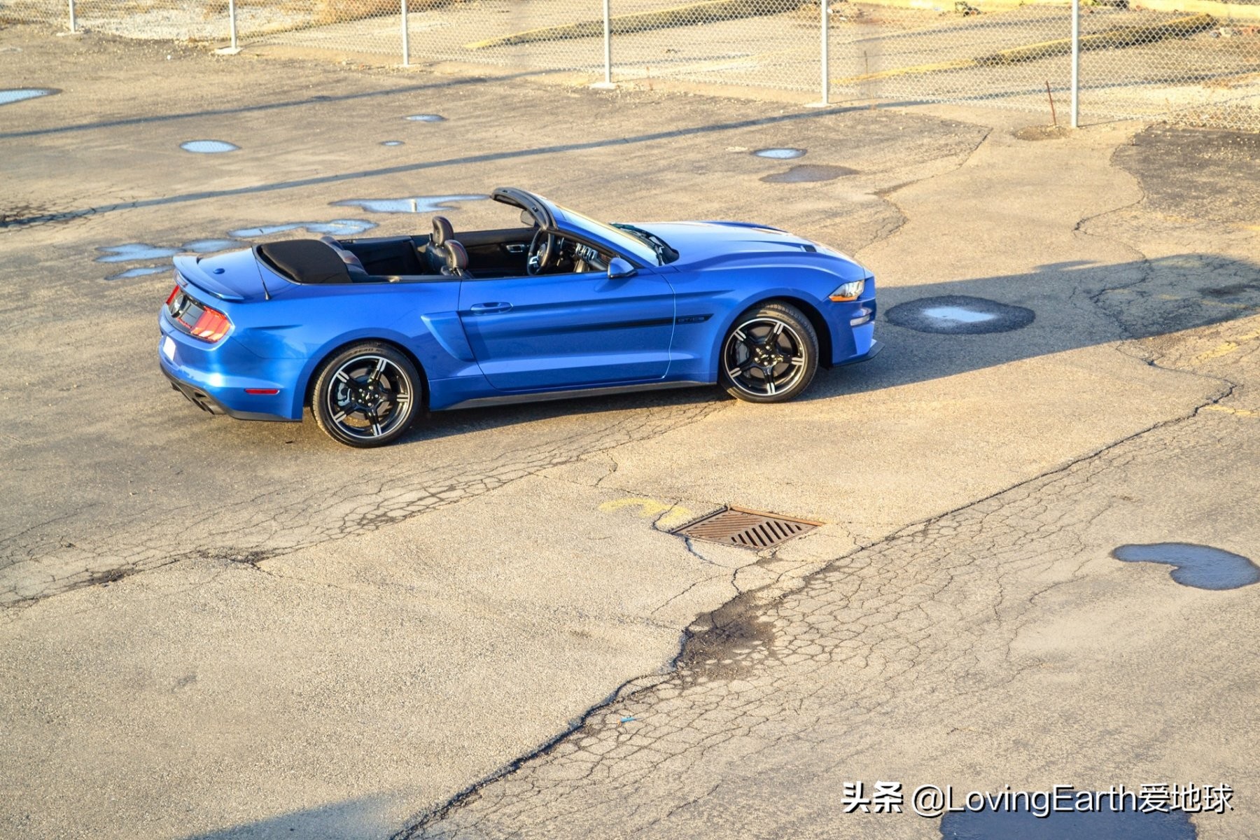 福特野马gt豪华跑车2024,福特野马gt敞篷加州限量版