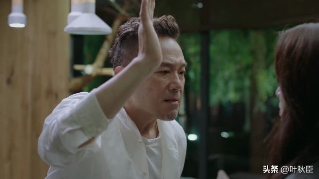 都挺好洪总拼纸牌屋,都挺好纸牌屋