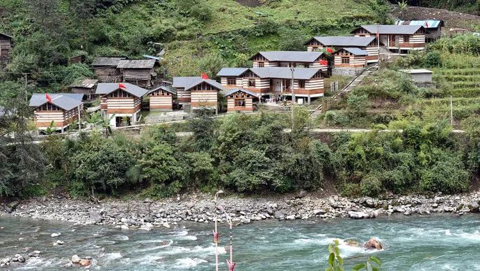 秒杀HM和LV，这个做了10年环保时尚的国货，竟然无人知晓？