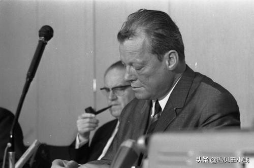 <html>
<head><title>502BadGateway</title></head>
<body>
<center><h1>502BadGateway</h1></center>
<hr><center>nginx</center>
</body>
</html>
<!--apaddingtodisableMSIEandChromefriendlyerrorpage-->
<!--apaddingtodisableMSIEandChromefriendlyerrorpage-->
<!--apaddingtodisableMSIEandChromefriendlyerrorpage-->
<!--apaddingtodisableMSIEandChromefriendlyerrorpage-->
<!--apaddingtodisableMSIEandChromefriendlyerrorpage-->
<!--apaddingtodisableMSIEandChromefriendlyerrorpage-->
